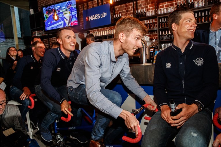 Deceuninck-Quick Step wil na 14 jaar eindelijk nog eens Omloop Het Nieuwsblad winnen: “Verschillende troefkaarten uitspelen”