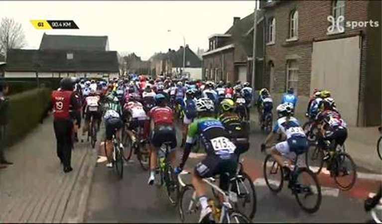 Mee met de Omloop Het Nieuwsblad in 1 minuut