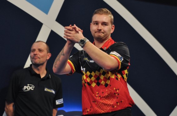 Glen Durrant houdt Dimitri Van den Bergh van titel in ...
