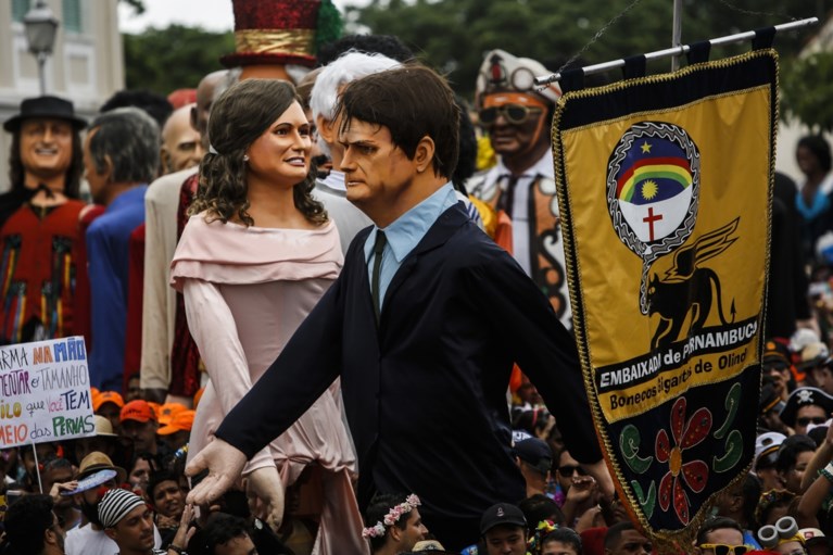 Braziliaanse president hekelt ‘losbandig’ carnaval met expliciet filmpje