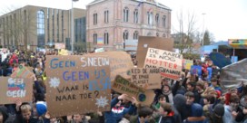 Duizend leerlingen in Asse op chaotische ''''''klimaatmars