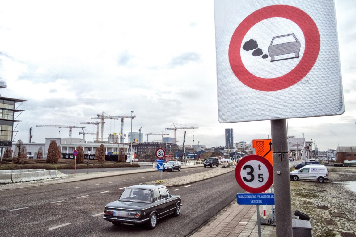 Lage-emissiezone wordt strenger, maar niet groter | De Standaard