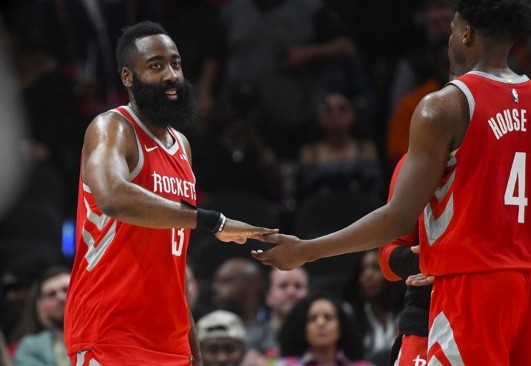 Het gaat van kwaad naar erger met LA Lakers: vierde nederlaag op rij