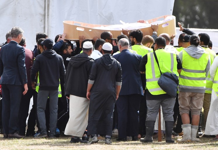 Eerste slachtoffers van terreuraanslagen Christchurch begraven: nog maar enkele maanden eerder oorlog ontvlucht