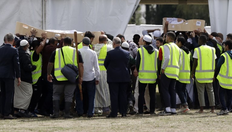 Eerste slachtoffers van terreuraanslagen Christchurch begraven: nog maar enkele maanden eerder oorlog ontvlucht