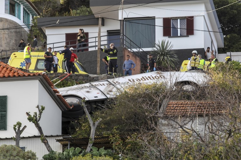 ‘Minstens 29 doden bij crash toeristenbus in Portugal’