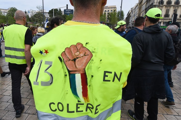 Rellen bij manifestaties gele hesjes, 28.000 man op straat
