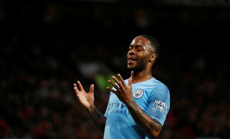 Weg naar de titel ligt open voor Manchester City na logische winst in derby tegen United