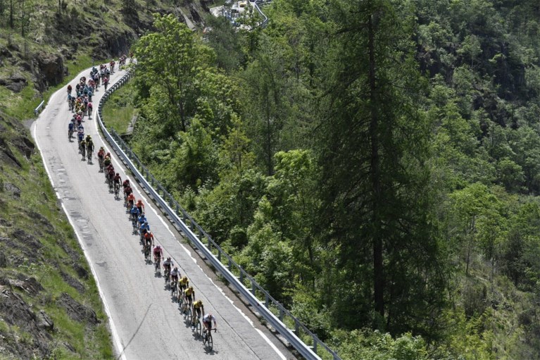 Eerste bergaankomst gooit de Giro weer open: ritwinst Zakarin, Landa neemt tijd terug en Polanc blijft leider