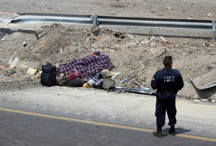 Minstens 21 doden bij busongeval in Mexico