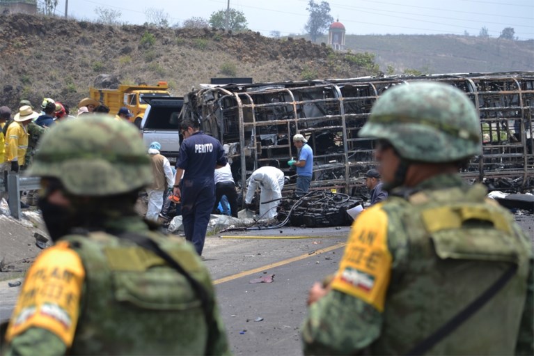 Minstens 21 doden bij busongeval in Mexico