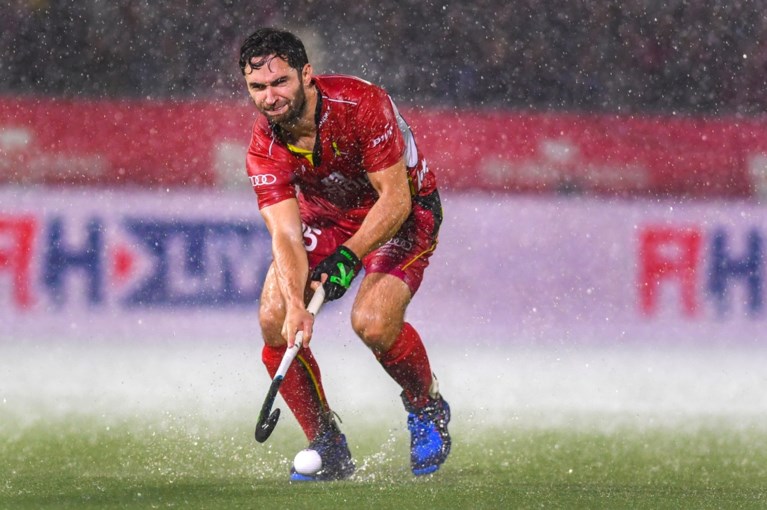 Red Lions lijden 0-2 nederlaag tegen Australië in striemende regen