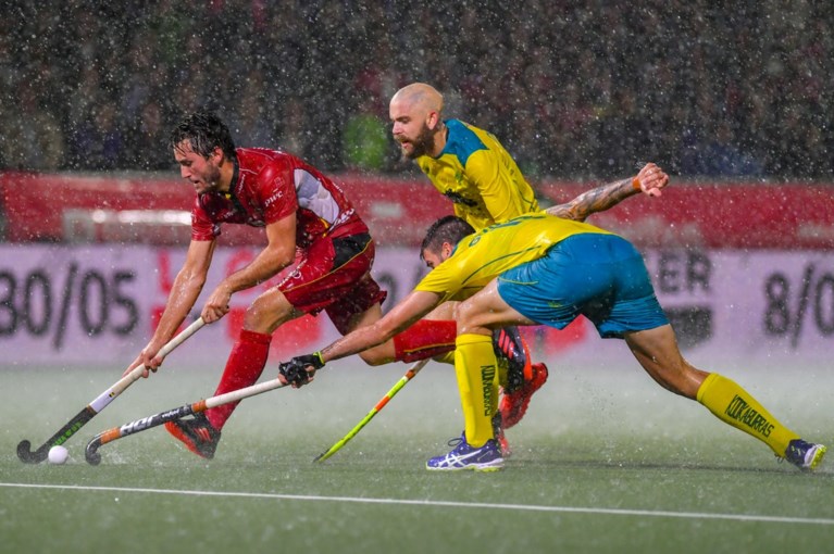 Red Lions lijden 0-2 nederlaag tegen Australië in striemende regen