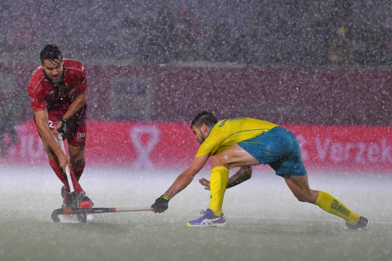 Red Lions lijden 0-2 nederlaag tegen Australië in striemende regen
