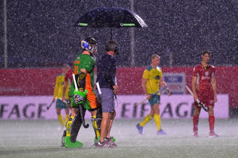 Red Lions lijden 0-2 nederlaag tegen Australië in striemende regen