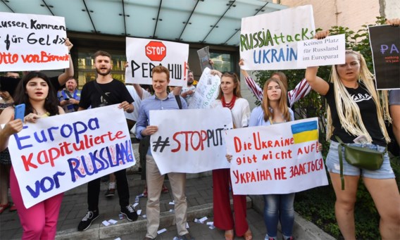 Oost-Europeanen woest over ‘uitverkoop’ aan Moskou