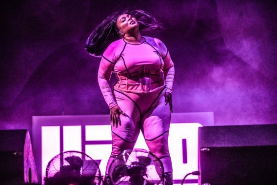 Lizzo brengt de twerk in Rock Twerkter