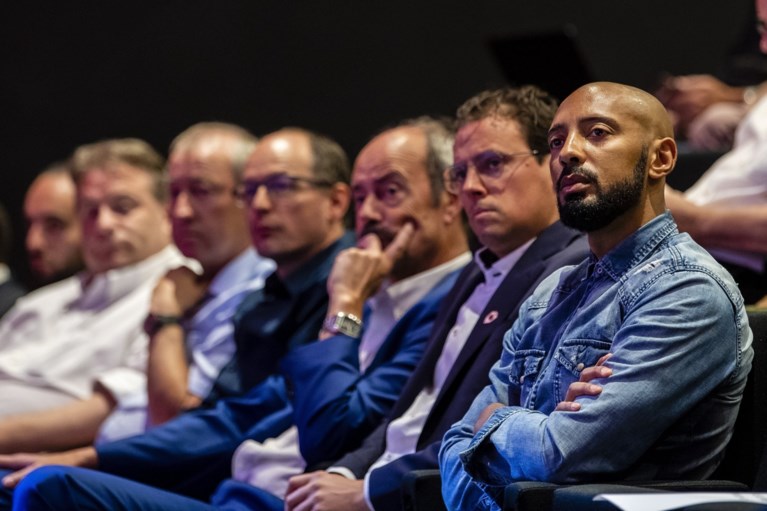 Impact van Vincent Kompany op Anderlecht is nu al groot: “Hij brengt structuur en spelers beginnen hem te begrijpen”
