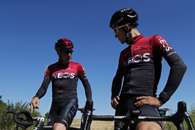 Chris Froome is terug thuis, kleine maand na zware val: “Hij kon gisteren voor het eerst zijn voeten op de grond zetten”