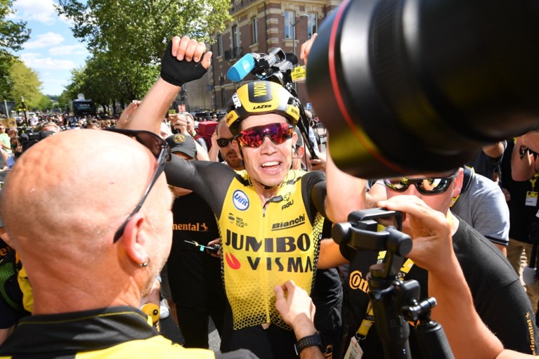 Derde Belgische ritzege: Wout van Aert blijft indruk maken in eerste Tour de France