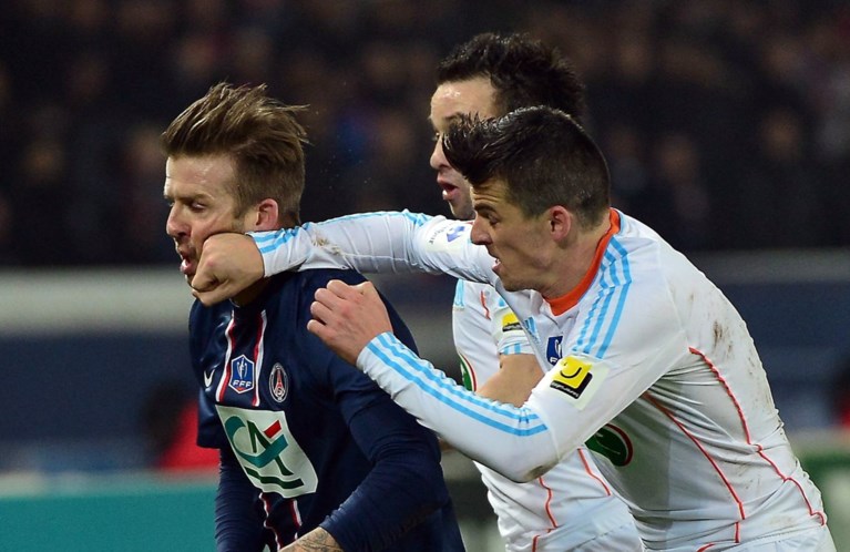 “Bad boy” Joey Barton beschuldigd van slagen en verwondingen aan trainer tegenstander
