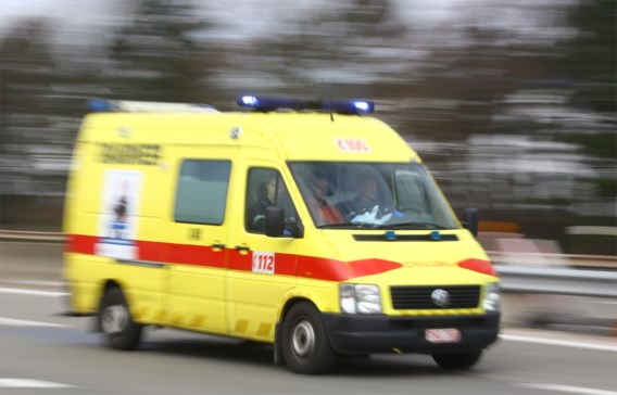 Eén dode en één persoon in levensgevaar bij ongeval in Destelbergen
