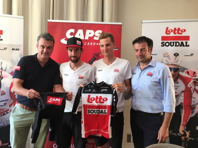 Lotto-Soudal stelt nieuwe truitjes voor volgend seizoen voor: naast rood en wit komt er ook zwart bij
