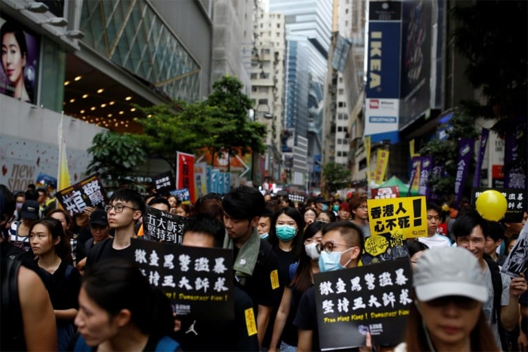 Meer dan miljoen Hongkongers op straat, beweren organisatoren