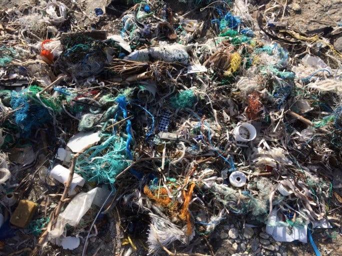 Paradijselijk Paros wil als eerste eiland ter wereld plasticvrij worden