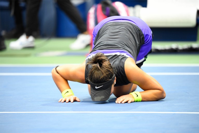 Youngster Bianca Andreescu wint US Open en laat Serena Williams verweesd achter: 6-3, 7-5