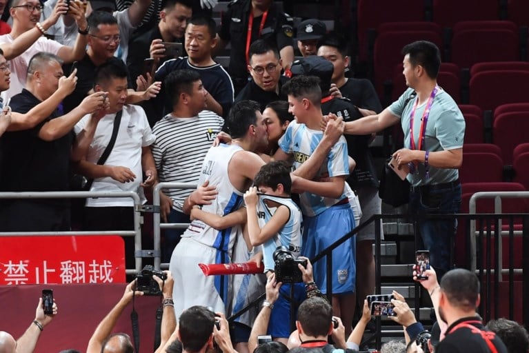 Argentinië speelt finale op WK basketbal tegen Spanje