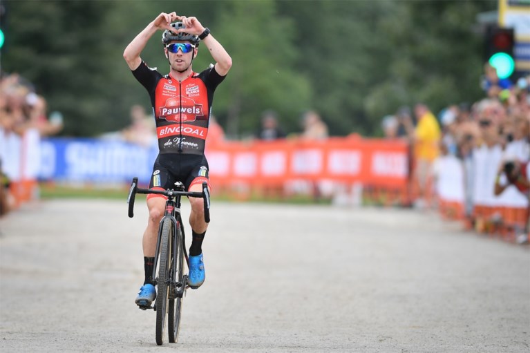 Sterke Eli Iserbyt soleert in Iowa naar eerste Wereldbekerzege, Toon Aerts is tweede