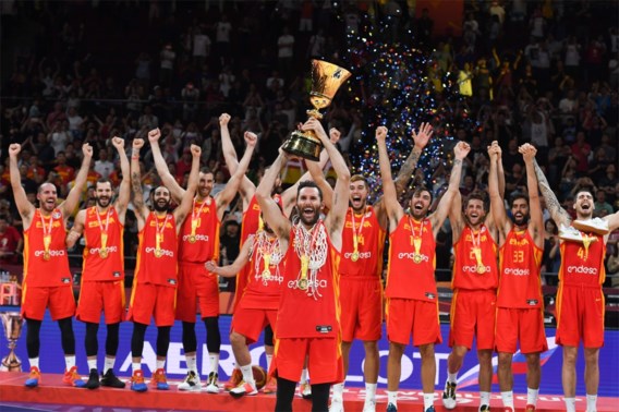 Spanje verovert tweede wereldtitel basket na vlotte zege tegen Argentinië in finale