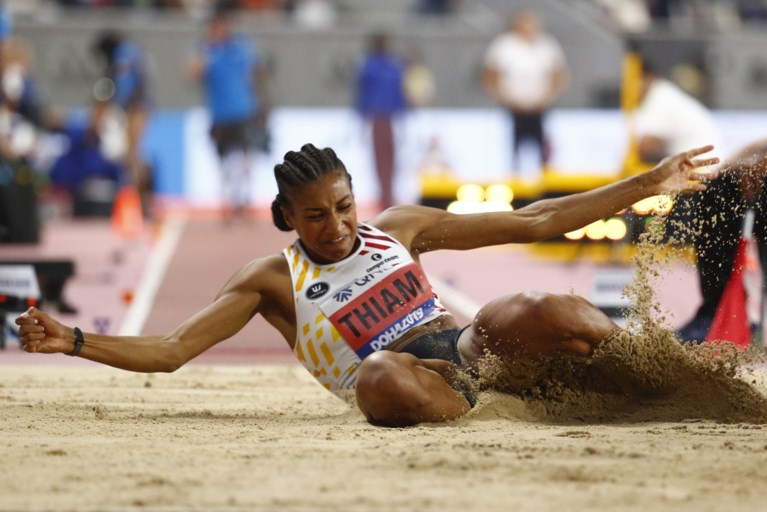 Nafi Thiam verovert zilver op WK atletiek, goud voor grote concurrente Johnson-Thompson