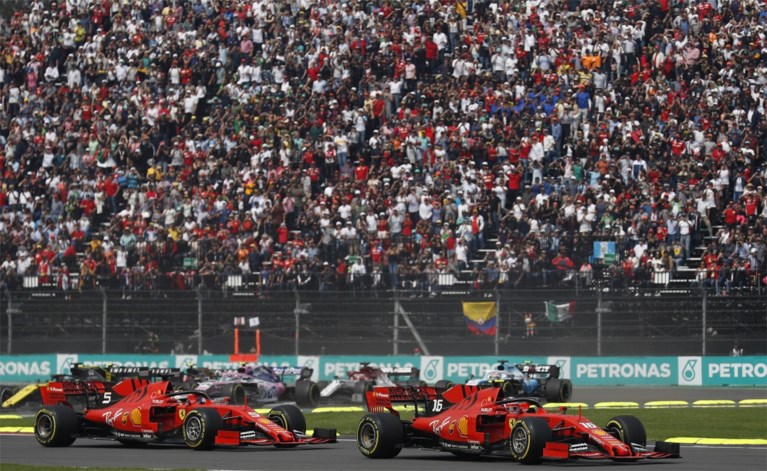 Lewis Hamilton boekt tiende zege van het seizoen in Mexico, maar moet nog heel even wachten op zijn zesde wereldtitel