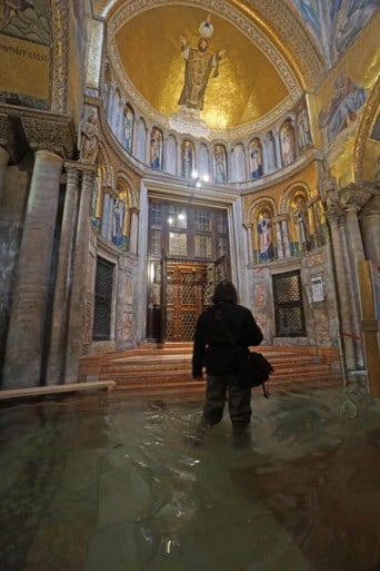 Venetië getroffen door hoogste waterpeil in 53 jaar