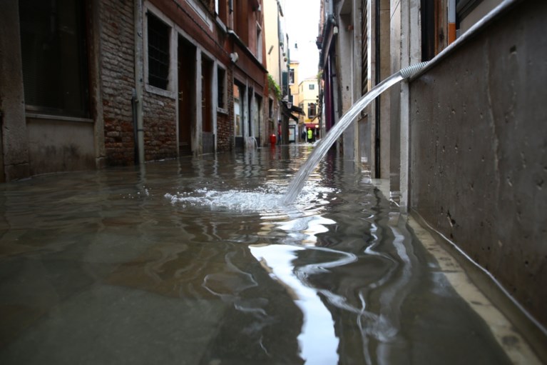 Venetië zet zich schrap: hoogste alarmfase voor nieuwe overstroming, schade bedraagt nu al ruim 1 miljard euro