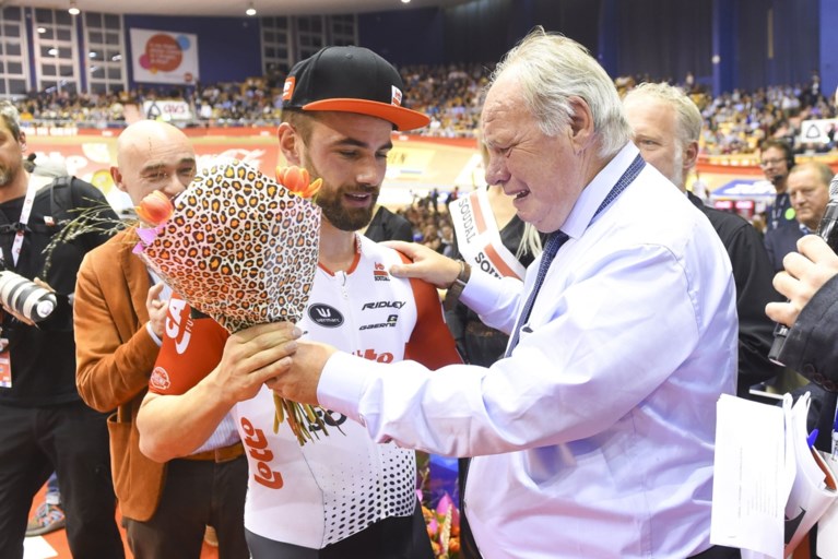 Victor Campenaerts breekt record op 5.000 meter in het Kuipke