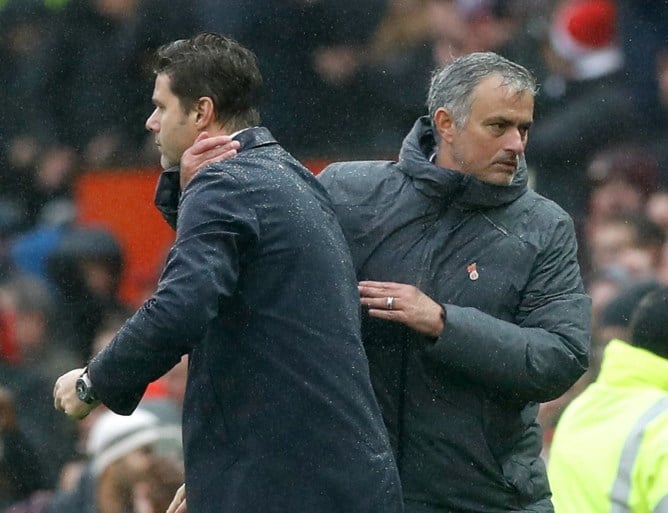 Amper 11 uur na ontslag Mauricio Pochettino: José Mourinho is nieuwe coach van Tottenham