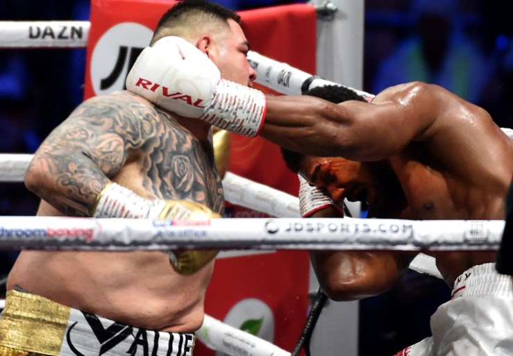 Anthony Joshua heeft revanche beet tegen Andy Ruiz en pakt wereldtitel bij 4 (!) verschillende boksbonden