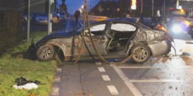 Jonge vrouw (20) sterft in verkeersongeval, bestuurder reed onder invloed