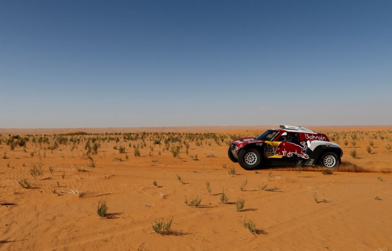 Carlos Sainz behaalt derde etappezege in Dakar 2020