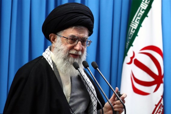 Ayatollah Khamenei tijdens vrijdaggebed: 'Slag in gezicht van wereldmacht toont de hand van God'