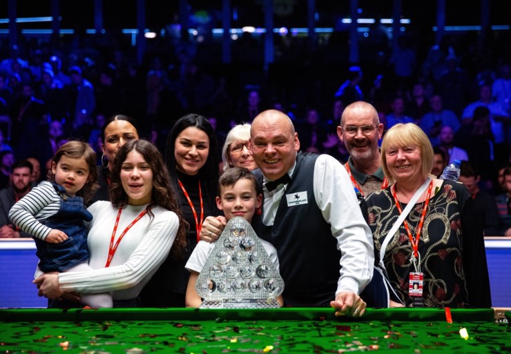Stuart Bingham wint Masters snooker