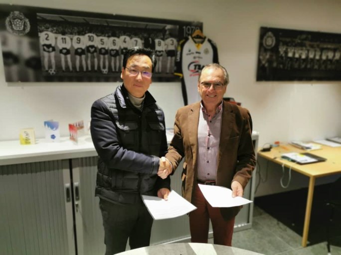 Sporting Lokeren blijft in Belgische handen, maar gaat samenwerken met Chinese groep