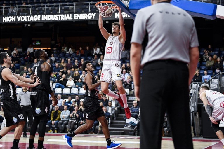 Antwerp Giants openen poort naar bekerfinale met ruime zege tegen Limburg United in heenmatch
