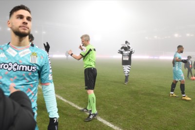 Hevige Mist Spelbreker In Charleroi Kv Mechelen De Standaard Mobile