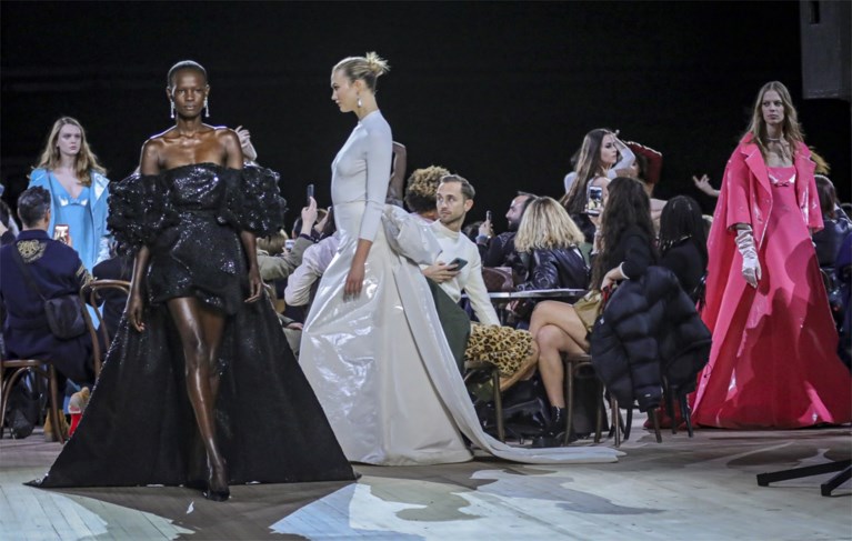 Marc Jacobs redt New Yorkse modeweek met dansspektakel