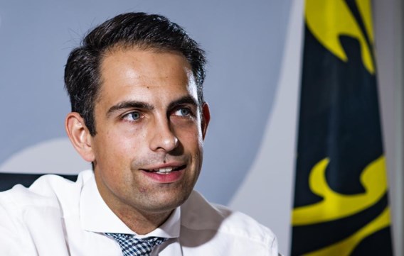 ‘Te negatief’ voorwoord Carl Devos geweerd uit boek Van Grieken