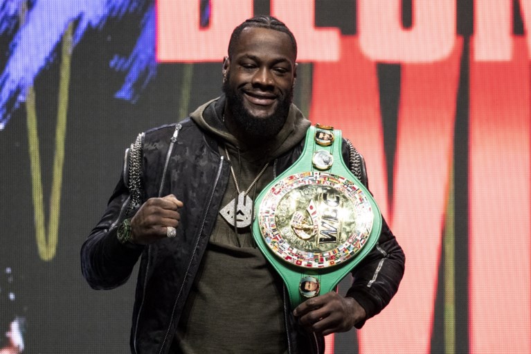 Wilder en Fury kampen in “boksmatch van het jaar” om titel bij zwaargewichten: ticketprijzen stijgen tot 11.000 dollar